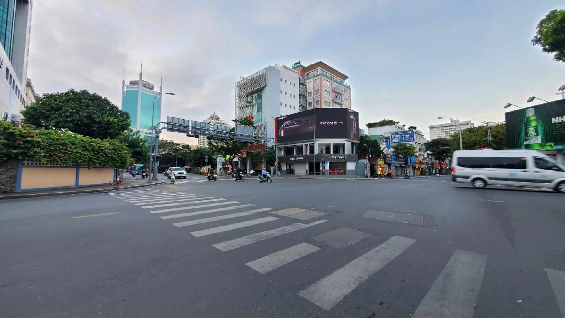Deluxe Room Dakao D1 Ho Chi Minh City Vietnam